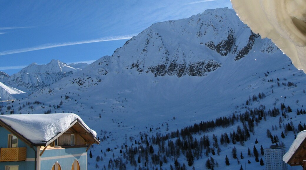 Passo del Tonale - View from the Top Residence