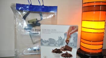 Cocoa Cups at King Power Duty Free. That is all you need to know. Don't fly out of Bangkok without them!