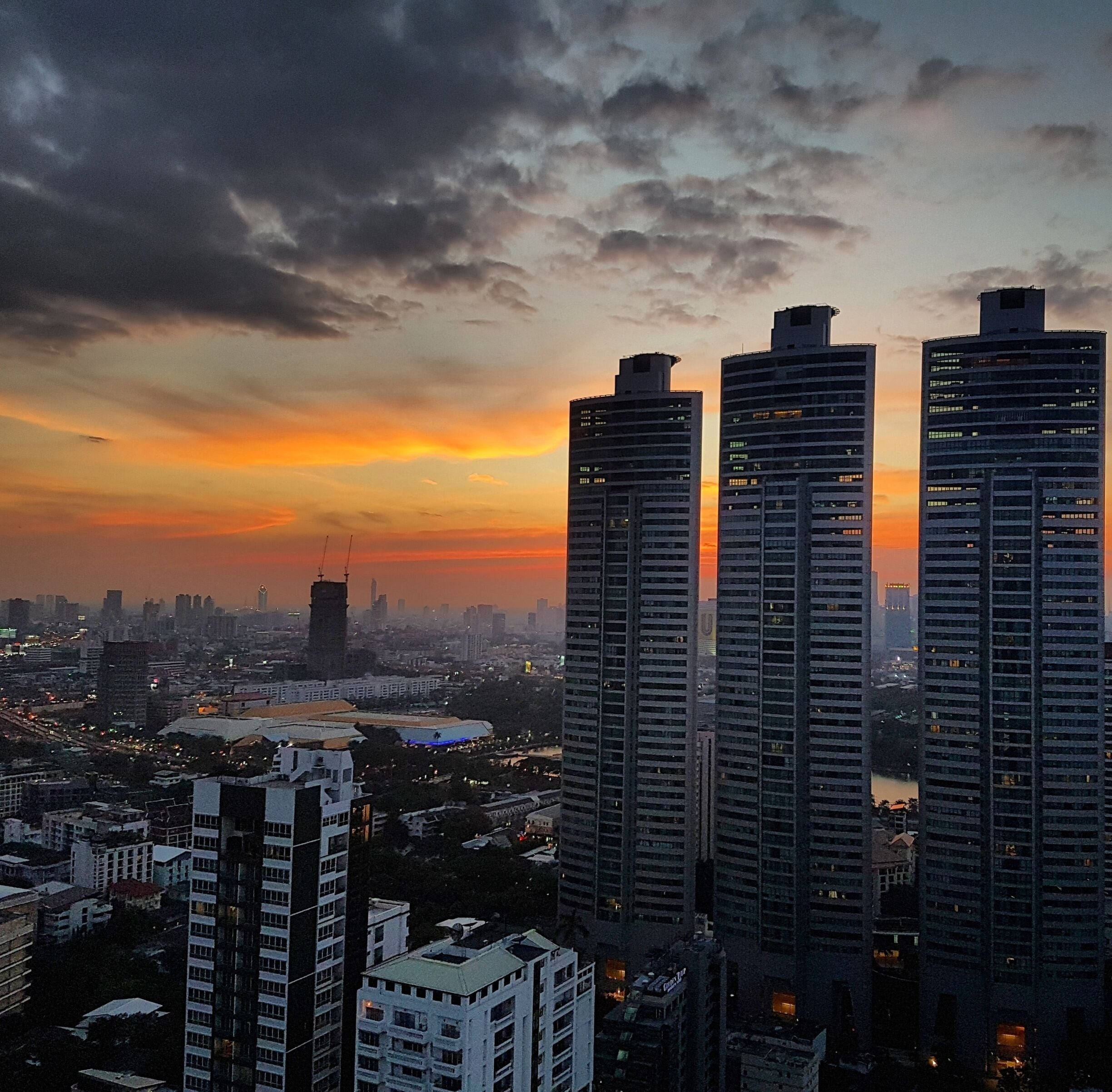 When God's creations meets Man's creation 🌞
#LifeAtExpedia