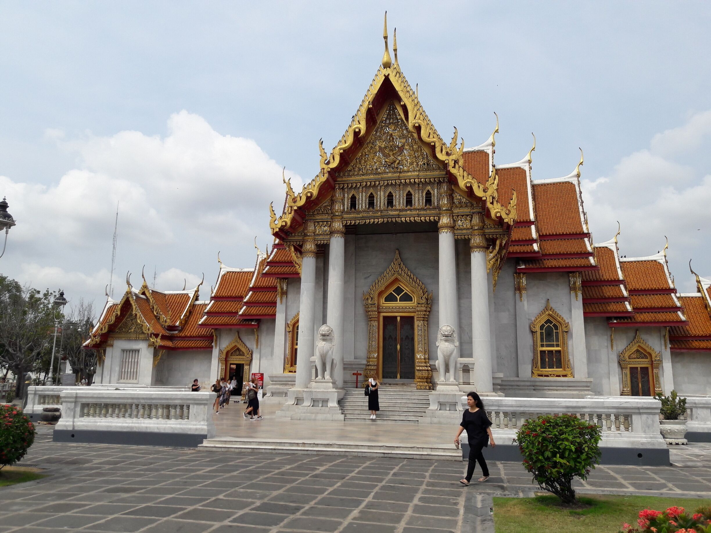 Erster echter Urlaubstag. Eine Tuk Tuk Fahrt zu einigen Highlights und eine Klongfahrt 