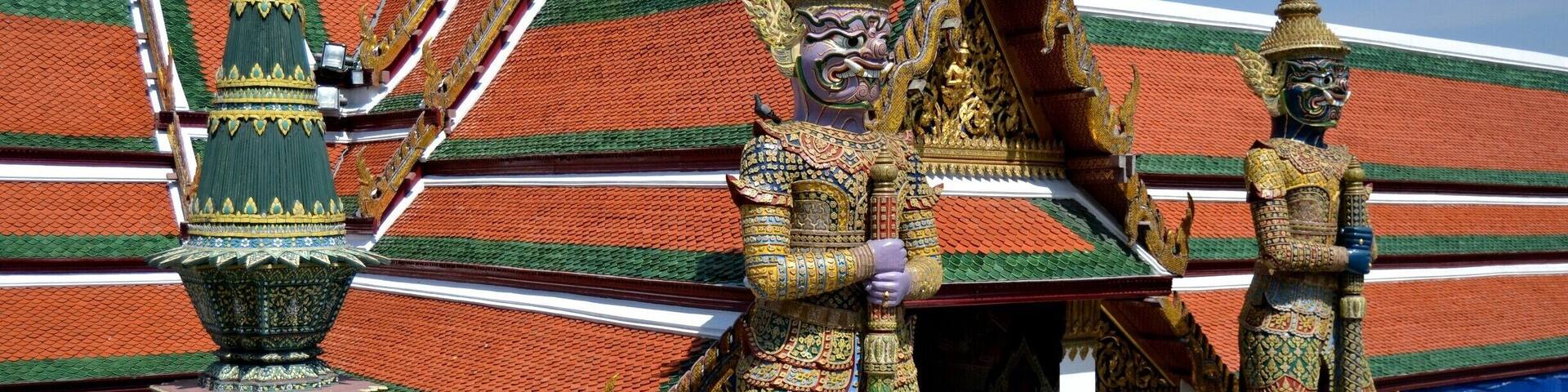 It's not easy to take a photo of the Grand Palace with no tourists in it