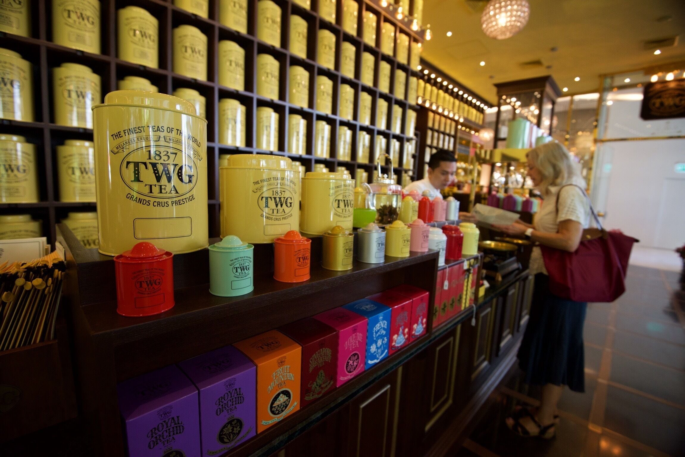 We were looking for a good tea shop in Bangkok ... Found one!!