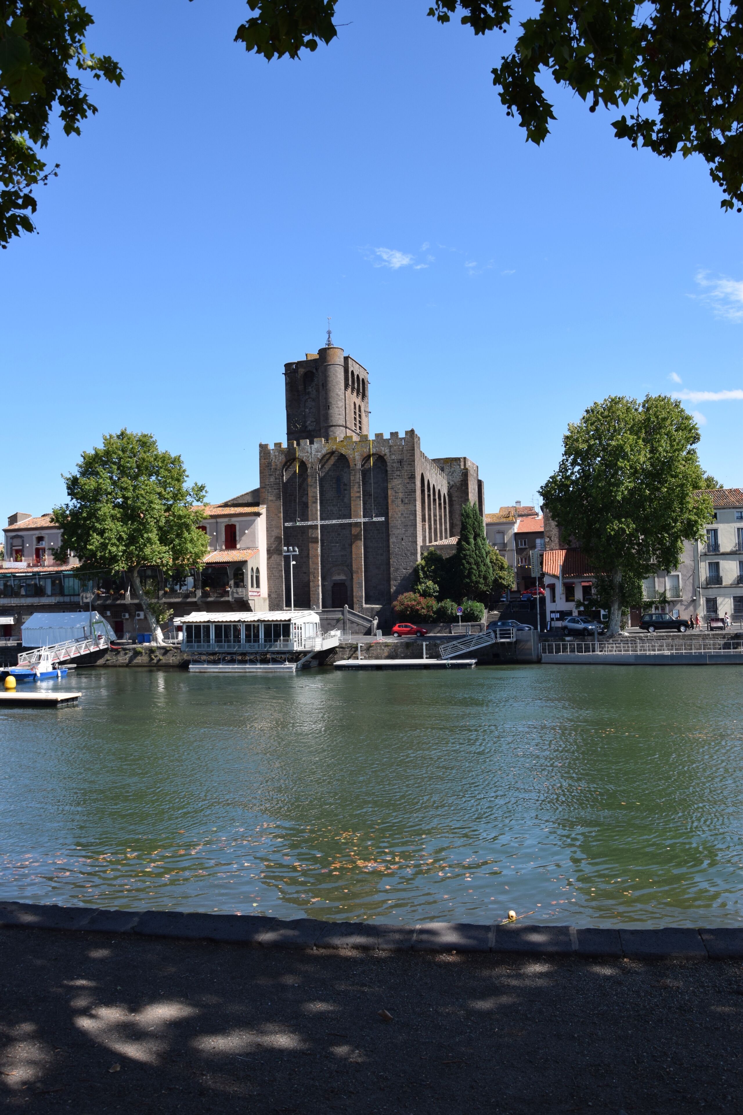 This building is inscrit au titre des Monuments Historiques. It is indexed in the Base Mérimée, a database of architectural heritage maintained by the French Ministry of Culture, under the reference PA00103340 .