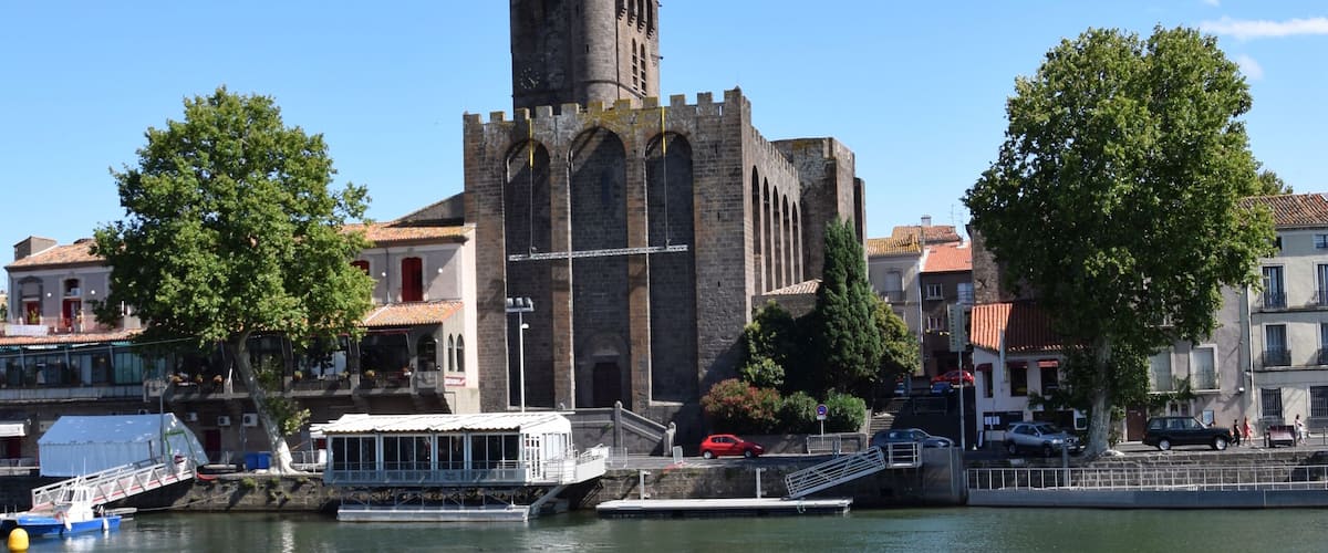 This building is inscrit au titre des Monuments Historiques. It is indexed in the Base Mérimée, a database of architectural heritage maintained by the French Ministry of Culture, under the reference PA00103340 .