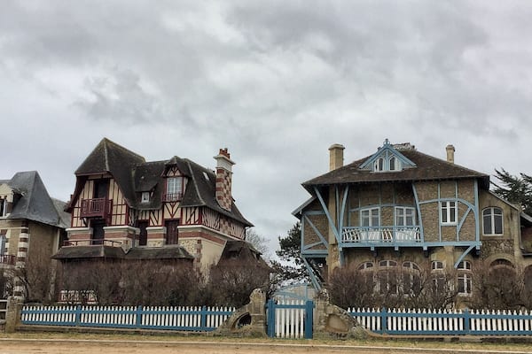 The same place.
#hometwon