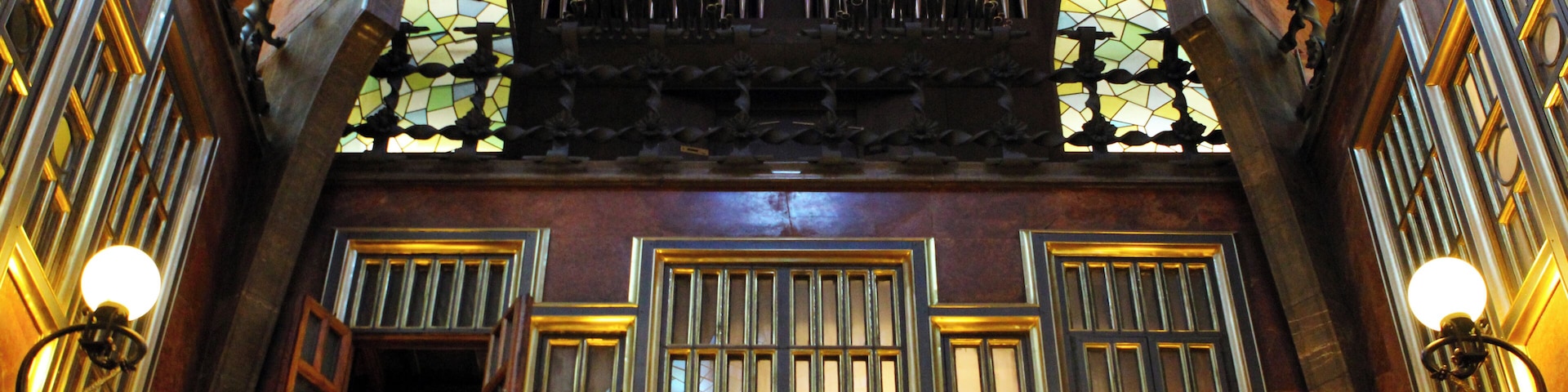 Òrgan del Palau Güell d'Antoni Gaudí a Barcelona, Catalunya. 1888.