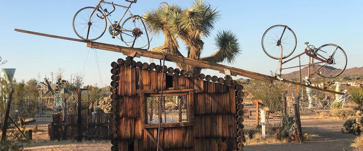 I love this place!!! Please check it out if you ever go to Joshua Tree. It's a ten minute drive from the park