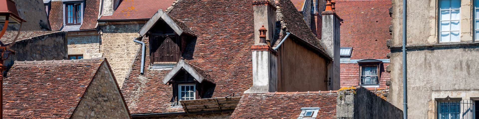 Dôle, sa vieille ville et ses canaux