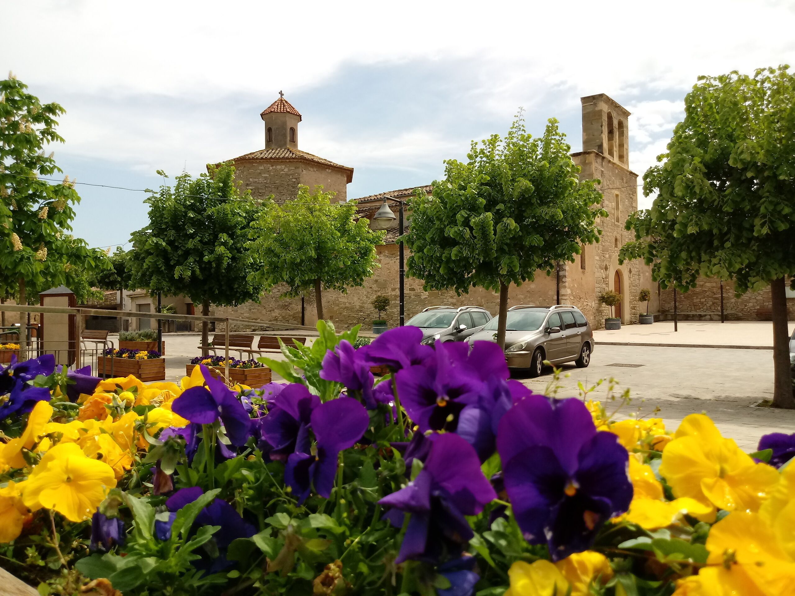 Iglesia en Calders, en la comarca del Moianés, provincia de Barcelona.
