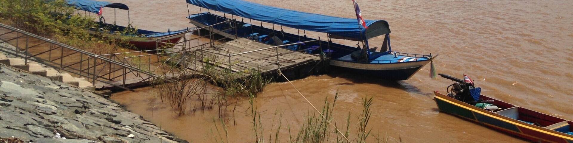 The Mekong is a trans-boundary river in Southeast Asia. It is the world's 12th-longest river and the 7th-longest in Asia. Its estimated length is 4,350 km (2,703 mi), and it drains an area of 795,000 km2 (307,000 sq mi), discharging 475 km3 (114 cu mi) of water annually.
From the Tibetan Plateau the river runs through China's Yunnan Province, Myanmar, Laos, Thailand, Cambodia, and Vietnam. In 1995, Laos, Thailand, Cambodia, and Vietnam established the Mekong River Commission to assist in the management and coordinated use of the Mekong's resources. In 1996 China and Myanmar became "dialogue partners" of the MRC and the six countries now work together within a cooperative framework.
The extreme seasonal variations in flow and the presence of rapids and waterfalls in the Mekong make navigation difficult. Even so, the river is a major trade route between western China.