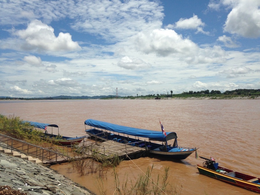 The Mekong is a trans-boundary river in Southeast Asia. It is the world's 12th-longest river and the 7th-longest in Asia. Its estimated length is 4,350 km (2,703 mi), and it drains an area of 795,000 km2 (307,000 sq mi), discharging 475 km3 (114 cu mi) of water annually.
From the Tibetan Plateau the river runs through China's Yunnan Province, Myanmar, Laos, Thailand, Cambodia, and Vietnam. In 1995, Laos, Thailand, Cambodia, and Vietnam established the Mekong River Commission to assist in the management and coordinated use of the Mekong's resources. In 1996 China and Myanmar became "dialogue partners" of the MRC and the six countries now work together within a cooperative framework.
The extreme seasonal variations in flow and the presence of rapids and waterfalls in the Mekong make navigation difficult. Even so, the river is a major trade route between western China.