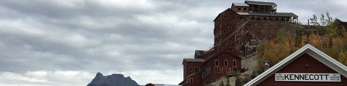 #adventure #kennecott #lovetohike #alaska2019 #americanhistory #luv2travel #wanderingwidower