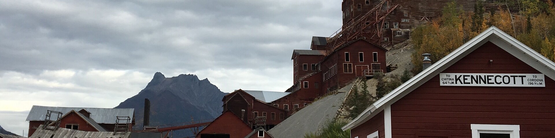 #adventure #kennecott #lovetohike #alaska2019 #americanhistory #luv2travel #wanderingwidower