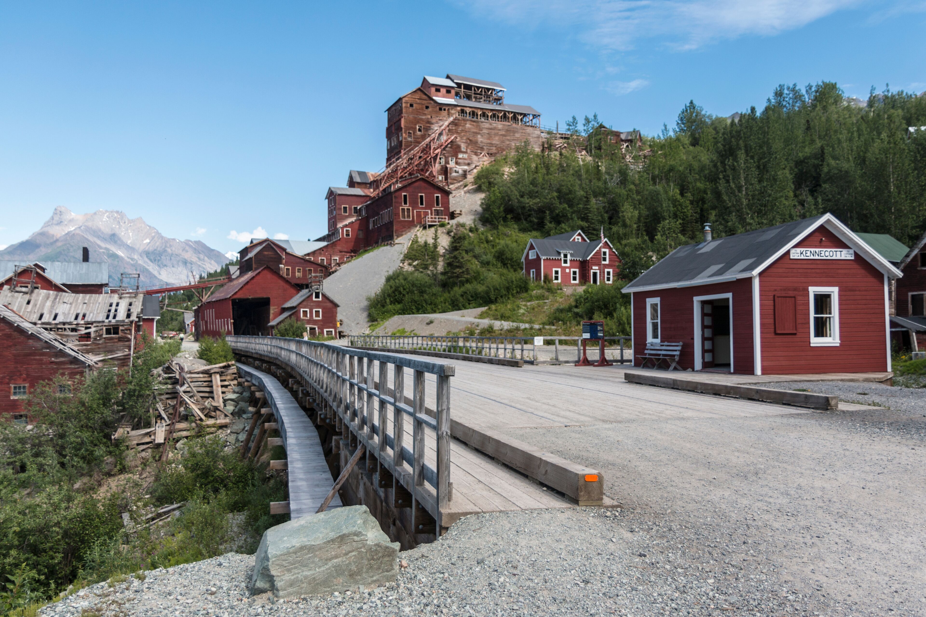 McCarthy, an old copper mine, in Wrangell-St. Elias National Park (Alaska).