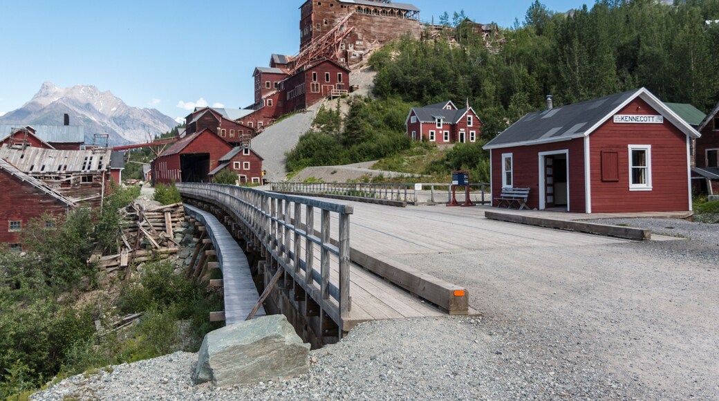 McCarthy, an old copper mine, in Wrangell-St. Elias National Park (Alaska).