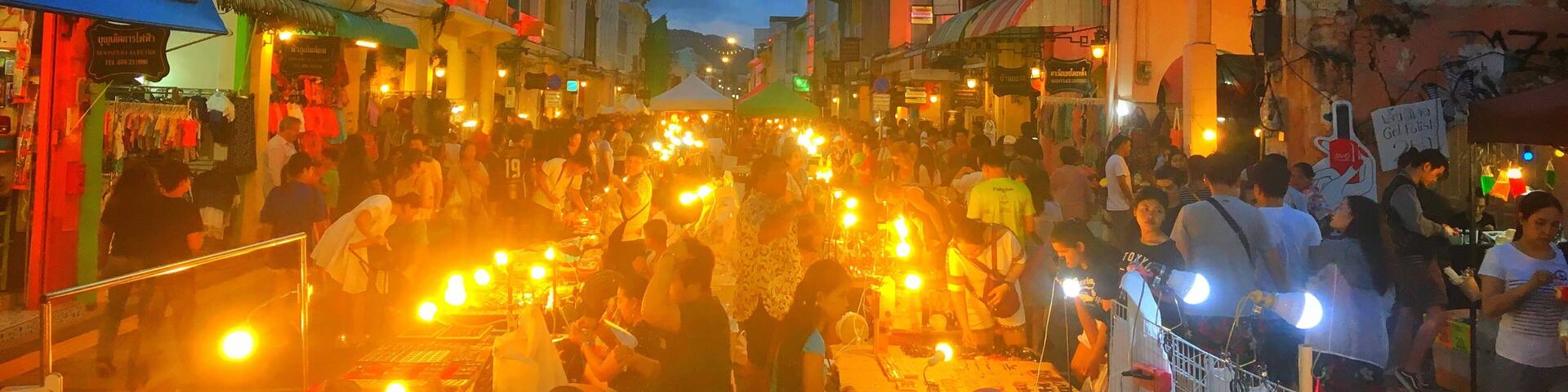 All the food you can think of on the island while walking between these old colorful Sino-Portuguese houses. The crowded weekend market known locally as Naka Market in #Phuket old town is the largest in the island, with plenty of family businesses offering food & shopping items. Despite it is a small market when compared to the huge Chatuchak market in Bangkok, it certainly beats the other markets found at Patong, Karon & Kata beaches. If you're a tourist, don't forget to bargainhard! #Thailand #LikeALocal #LifeatExpedia #trovember
