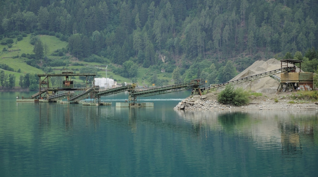 Switzerland, Graubünden, impressions along Lago di Poschiavo