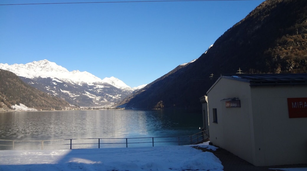 Train Bernina Express Tirano -> St. Moritz (Italy -> Swiss)