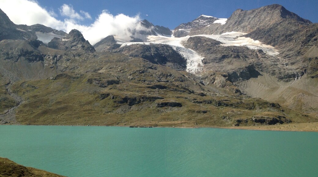 View of the Cambrena glacier and Lago Bianco from the Bernina Express at Ospizio Bernina :)