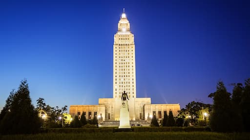 Louisiana State Capitol Building in Baton Rouge at Night