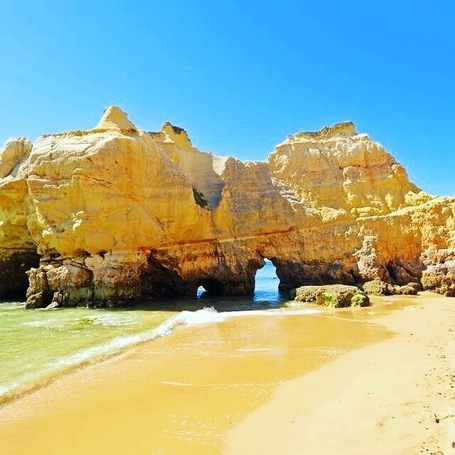 We spent the day at Praia Da Rocha. The beaches of Portugal are amazing! Not to be missed. The rock formations are truly remarkable. A perfect place to enjoy a day at the beach!
