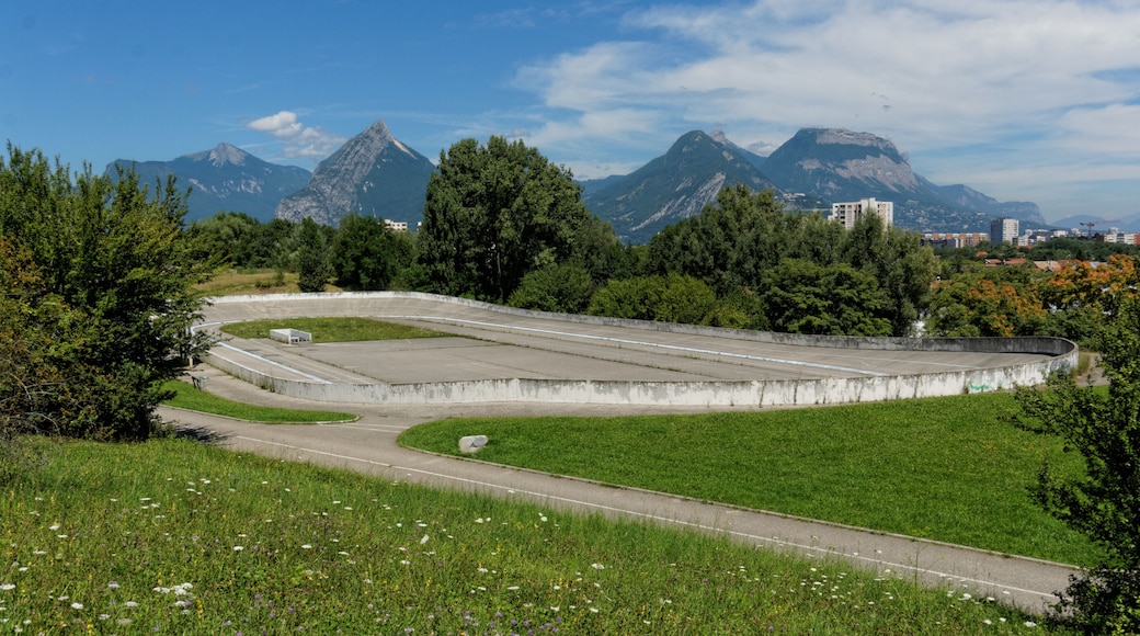 l'anneau cycliste Albert Fontaine à Seyssins