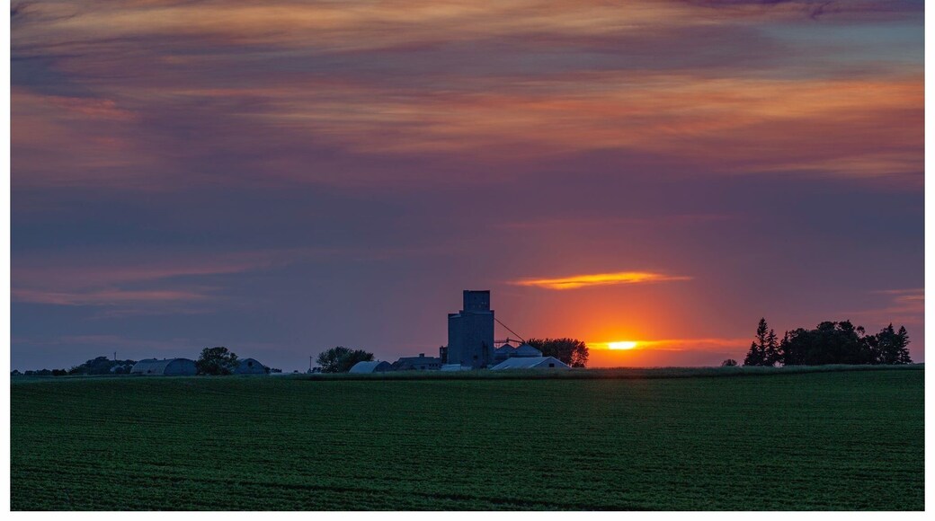 Just outside Springfield the sun was setting and came upon this