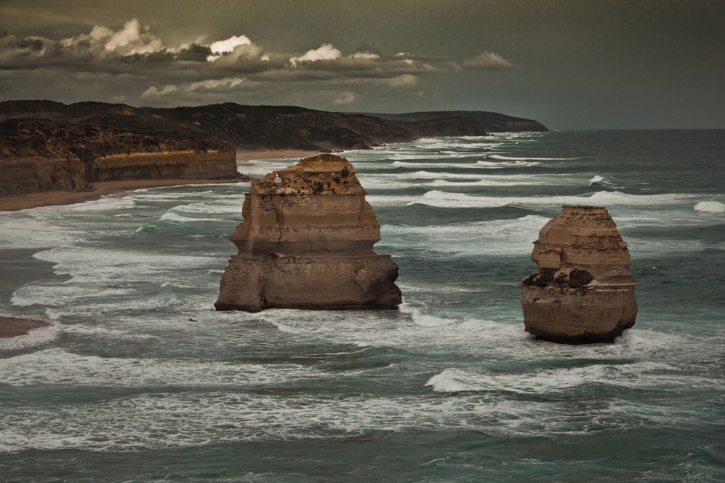 The end of a 104km walk along the coast of south Victoria in Australia. Walkers can stay in a series of designated campgrounds during the 8 day journey. It begins in Apollo Bay and ends at the Twelve Apostles Visitor Center.