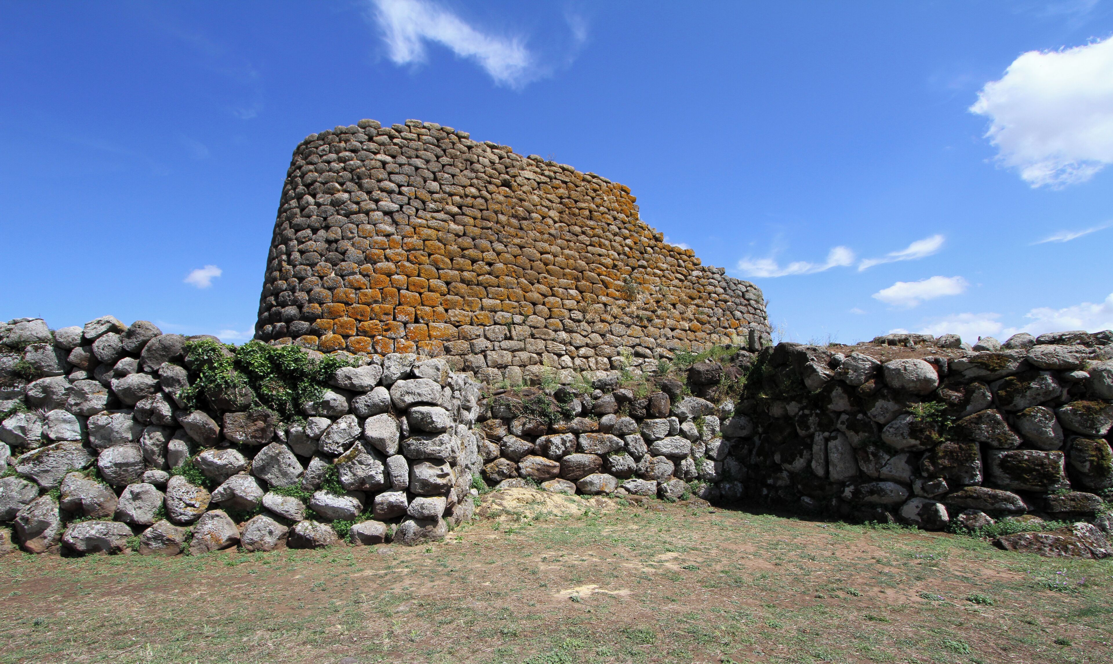 Nuraghe Losa