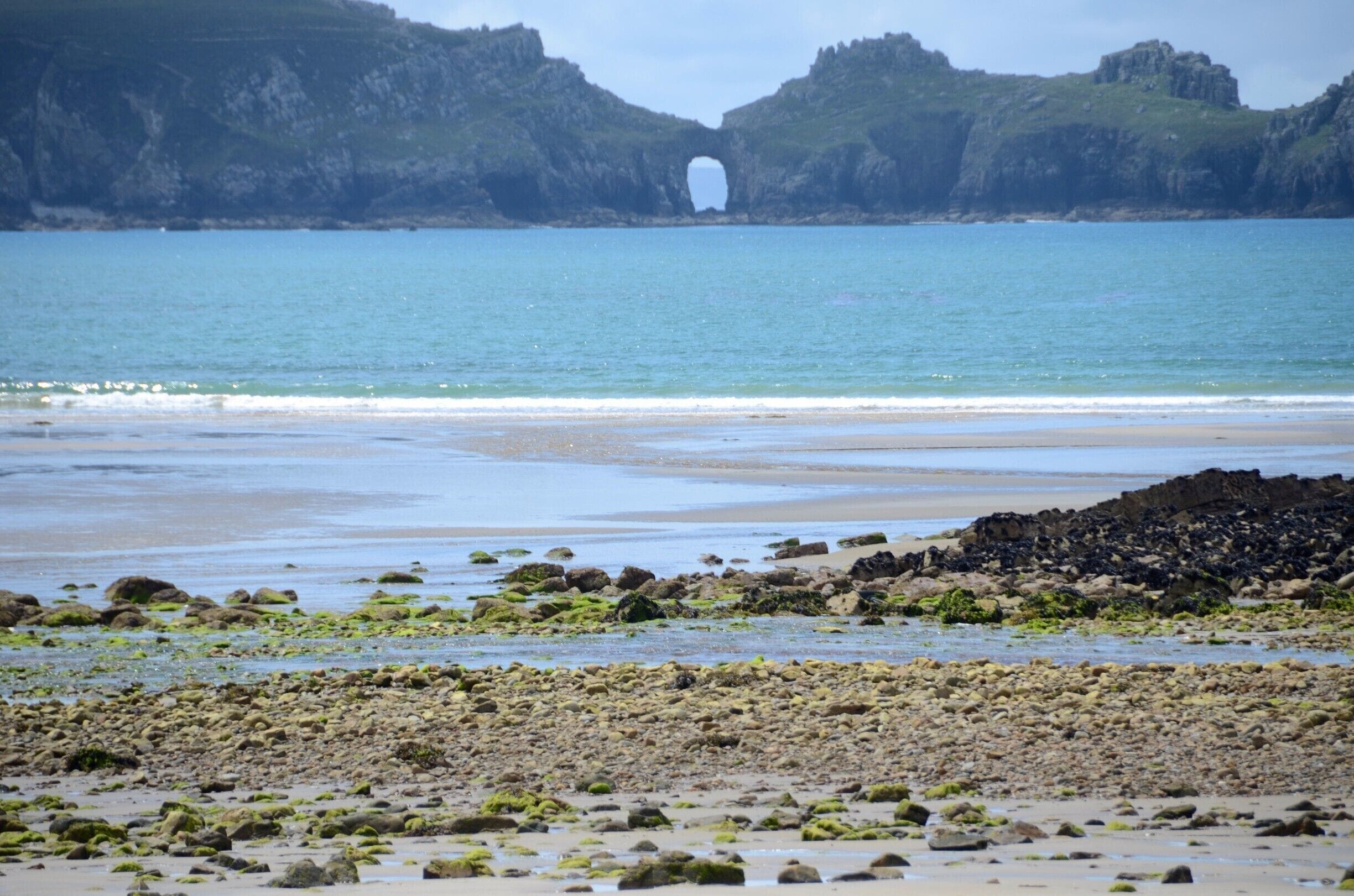 This natural sea arch over 12 meters height is located on Chateau de Dinan (Dinan' Castle) on peninsula of Crozon (Armorique Regional Natural Park) in Finistere, Brittany.
