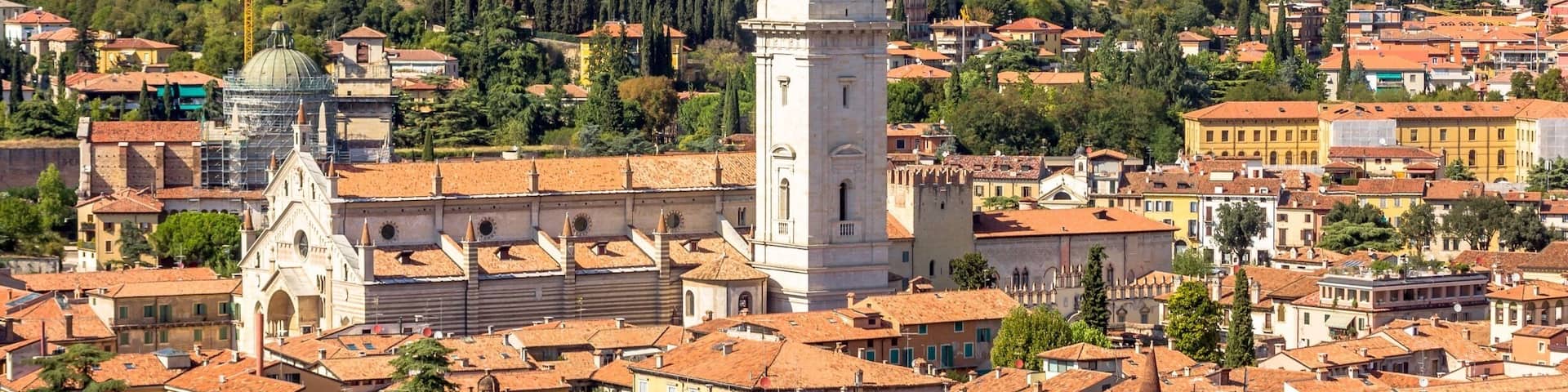 View from Torre dei Lamberti, the old 84 meters high belltower at piazza dei Signori in the centre of Verona.
in comparison with towers / domes in florence and rome, it is a lot cheaper to climb and also in high season not as busy as in those other cities. no hours-long queues
JUST FOLLOW THE PIN TO GET THERE 📌
⬇️⬇️ Make my day and follow me also at: ⬇️⬇️
https://www.instagram.com/denniskuh1896/
https://www.facebook.com/dennisdondersphotography/
https://500px.com/dennisdonders
www.flickr.com/photos/denniskuh1896