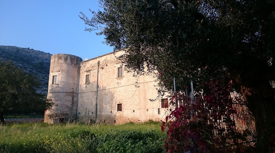 Masseria Gambadoro, not a castle #Gargano #Puglia