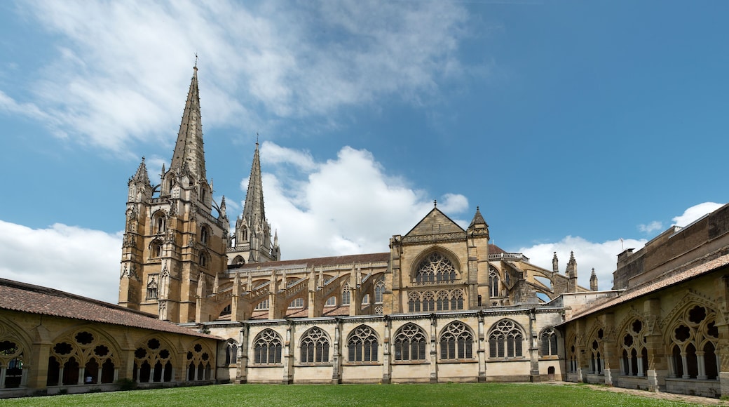 view of Cathédrale Sainte-Marie, Bayonne, France