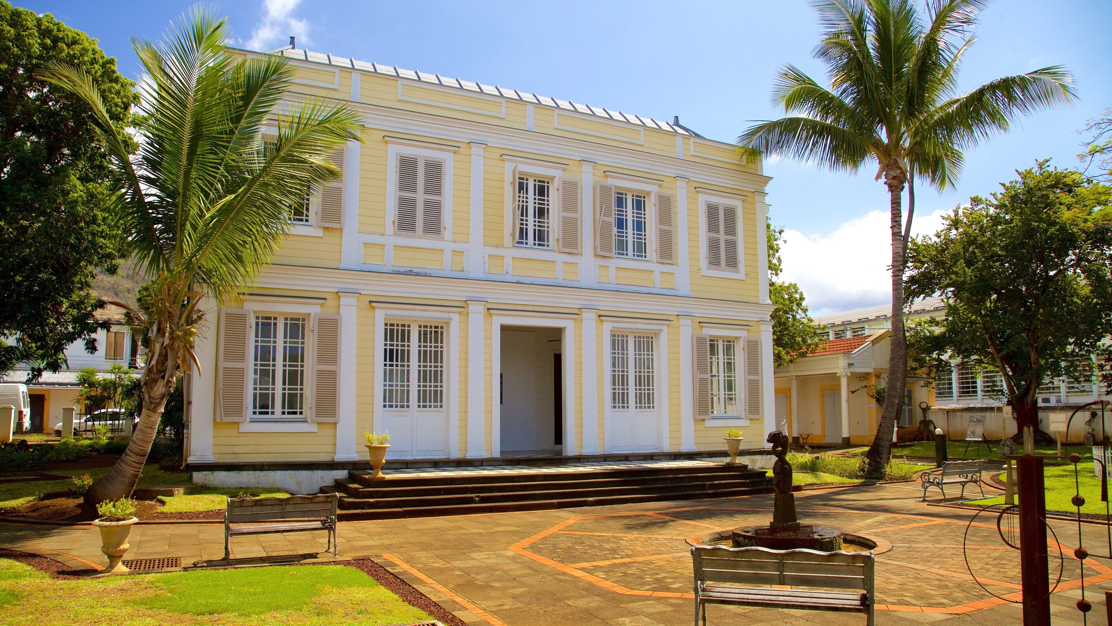 聖丹尼 呈现出 房屋