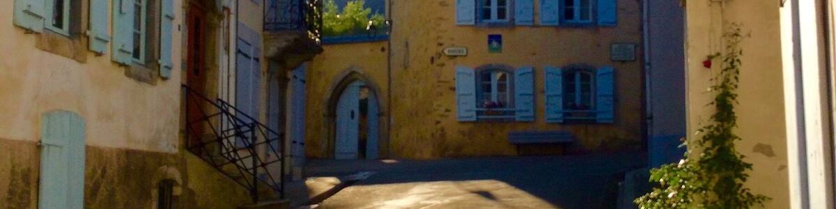 On the way to the boulangerie.