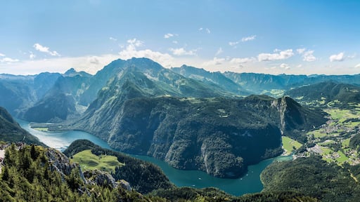 E6XAF9 View of Konigssee Lake, Mt Watzmann and the municipality of Schonau am Konigsee, from Mt Jenner, Berchtesgaden National Park