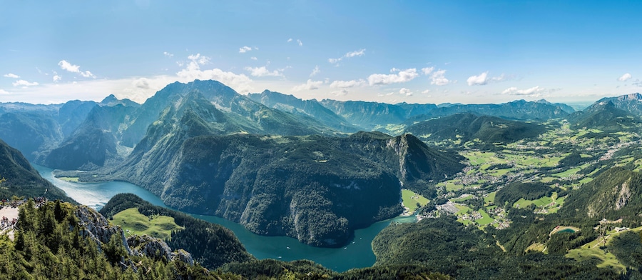 E6XAF9 View of Konigssee Lake, Mt Watzmann and the municipality of Schonau am Konigsee, from Mt Jenner, Berchtesgaden National Park