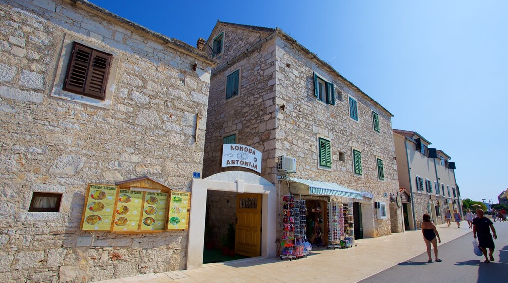 Primosten which includes street scenes