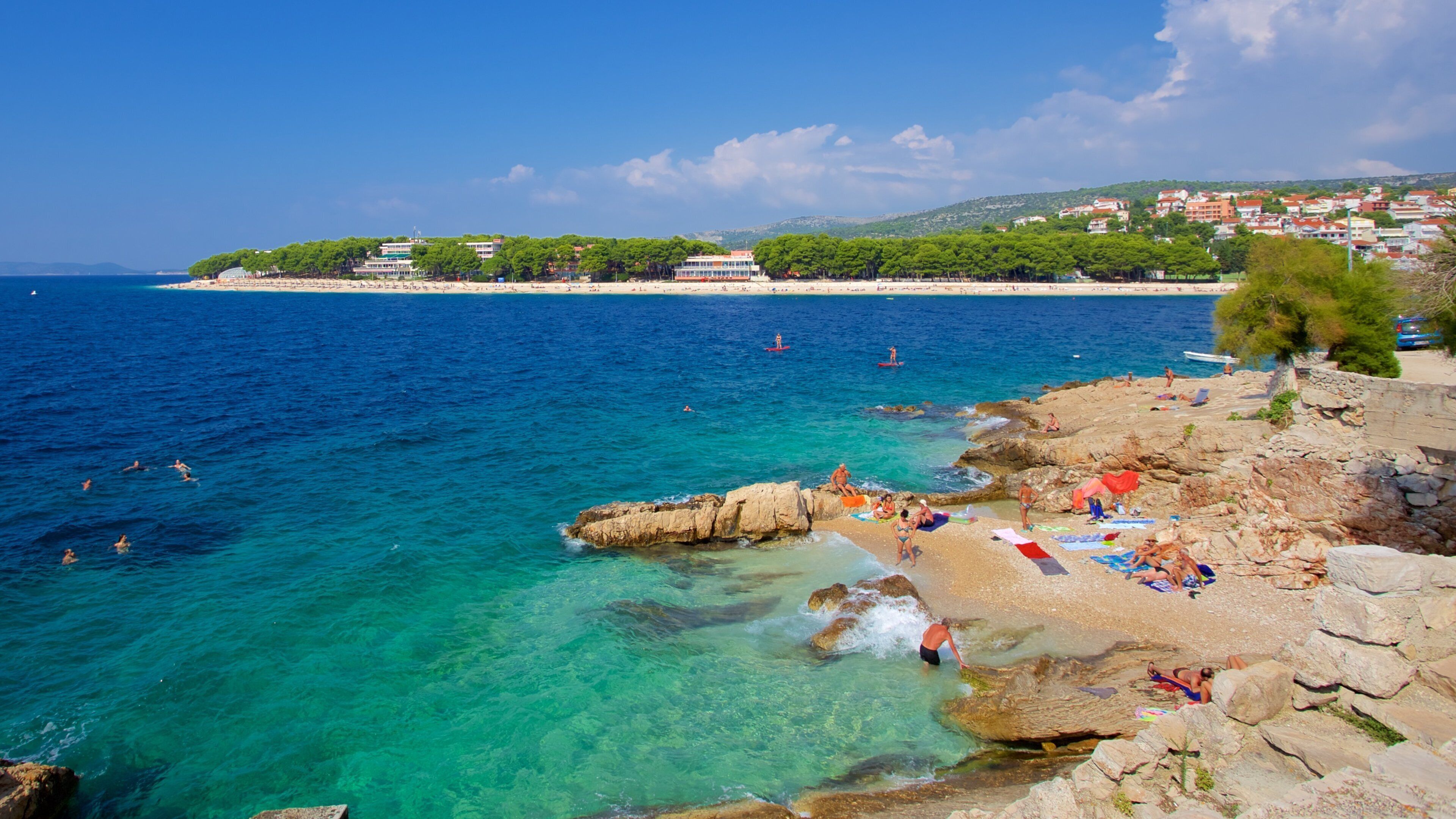 Primosten which includes general coastal views