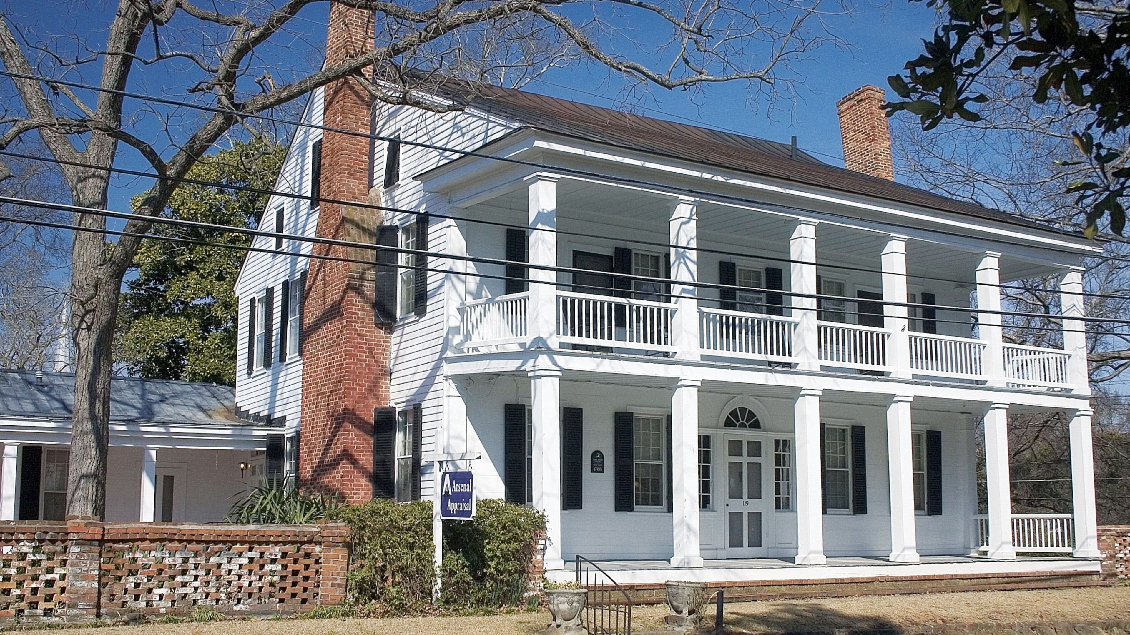 Fayetteville showing a house