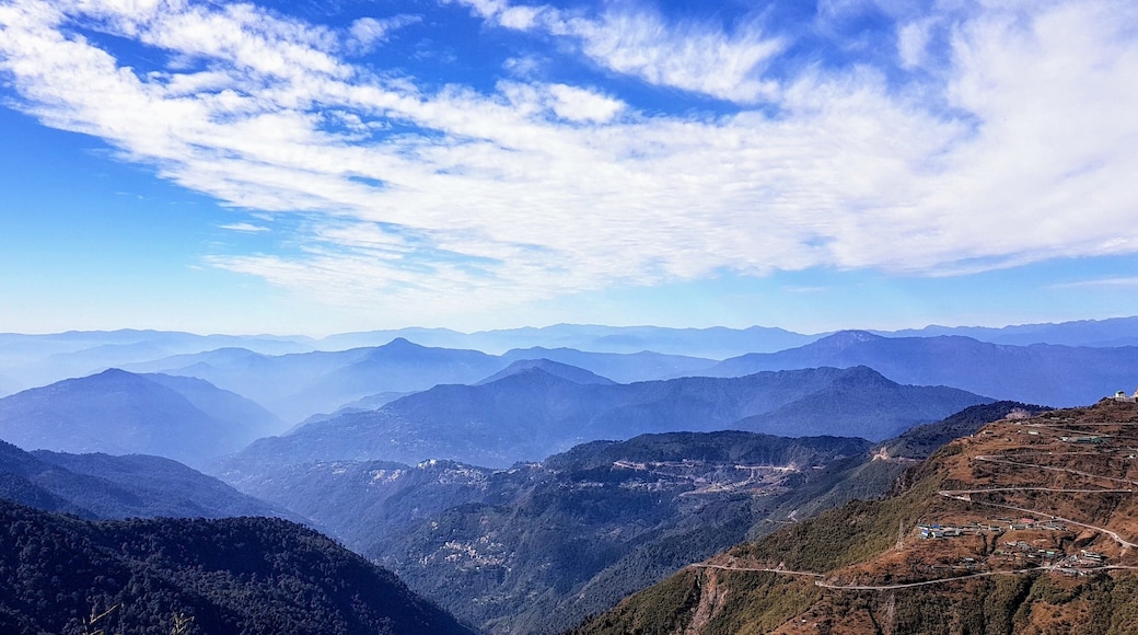 Amazing view of Himalayas on the way to Nathula Pass
#LifeAtExpediaGroup #gangtok #sikkim #india