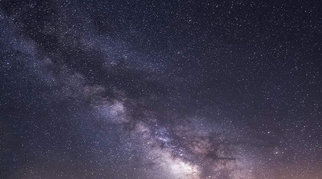 Kamenitsa peak and Milky way :-)