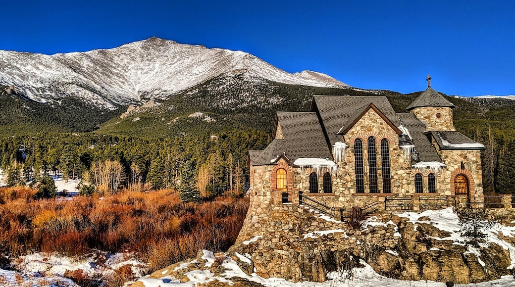 St. Catherine's Chapel on the Rock with Mt. Meeker in the background.
#Adventure #ScenicDrive #RoadTrip #Colorado #Photography #Landscape