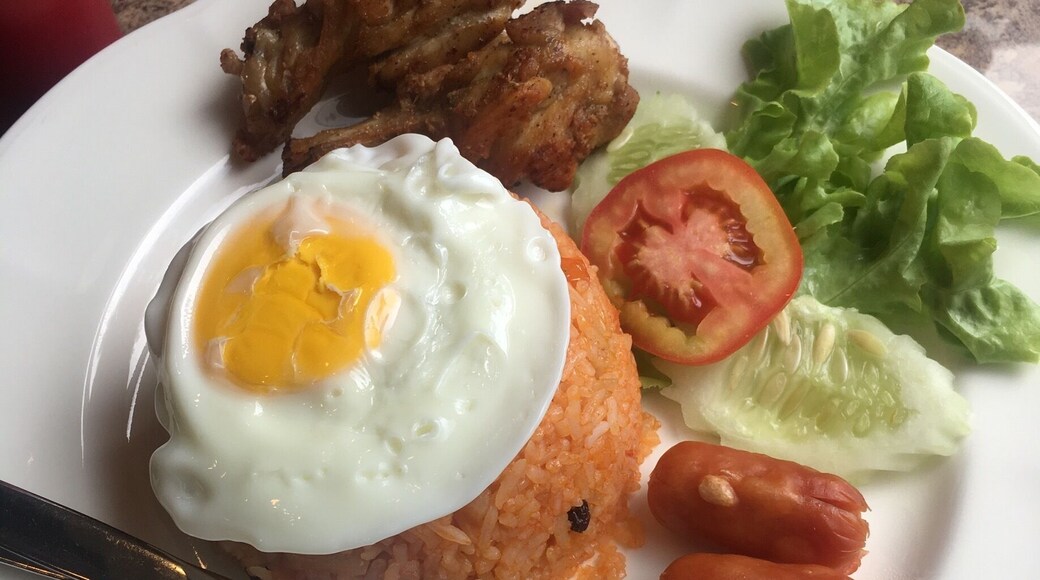 My lunch from the Home Pro Restaurant in Phetchabun City, they called it American Fried Rice