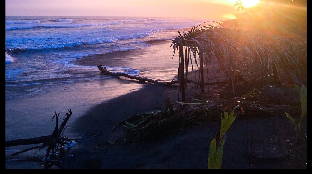 Playa Palo Seco Sunset.