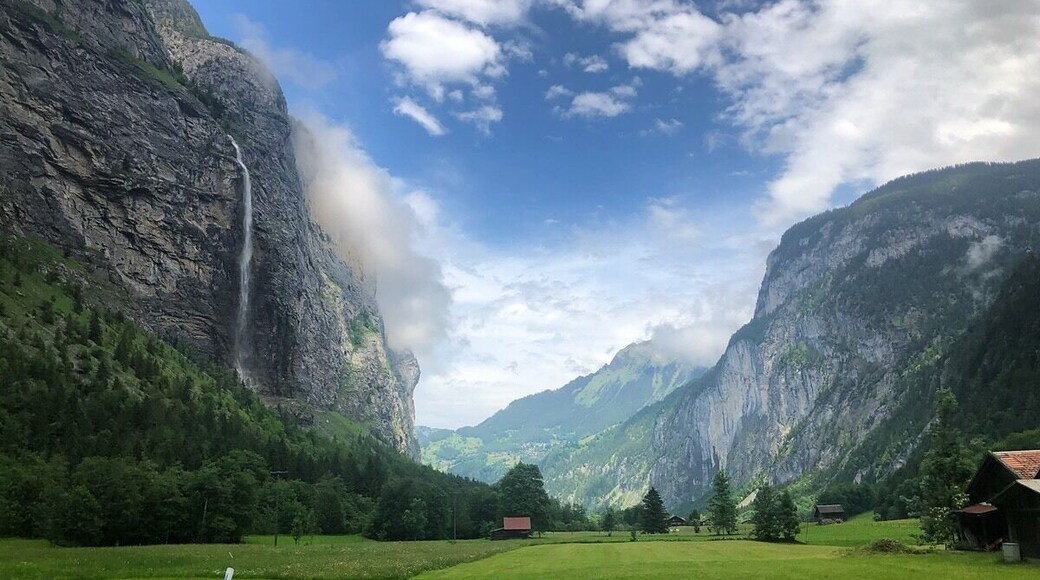 Stumbled across this view on a walk through Lauterbrunnen.
#Nature photo contest