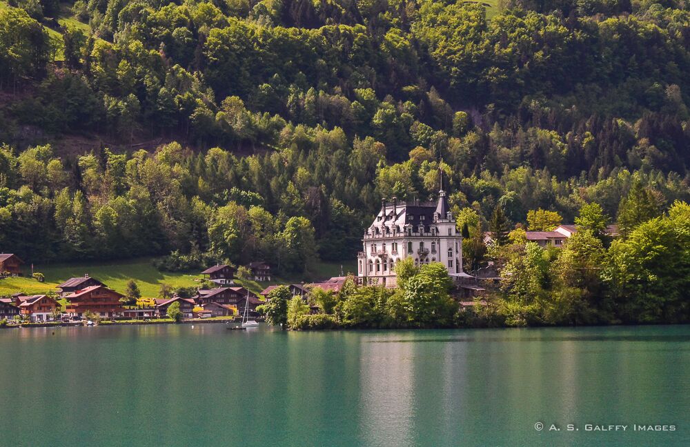 Located in the Canton of Berne in Switzerland, Lake Brienz offers one of the most spectacular scenery, with turquoise blue waters and mountain peaks capped with eternal snow. For more information, click on this link: http://www.travelnotesandbeyond.com/breakfast-cruise-on-lake-brienz/#more-14239