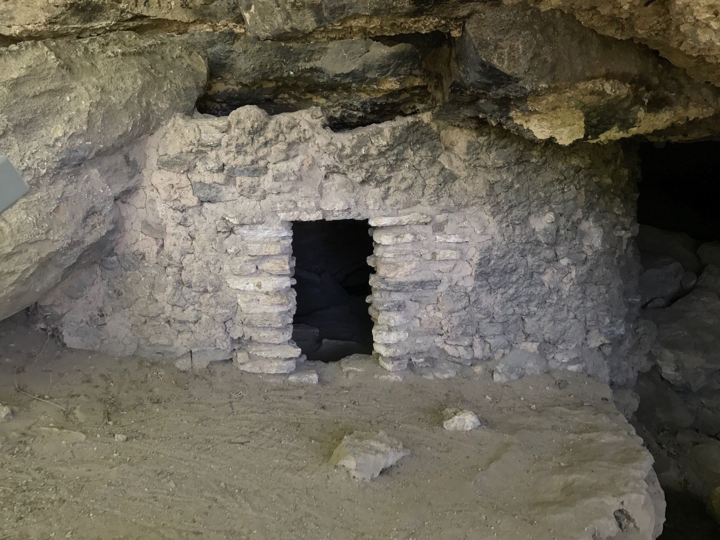 One of few ruins you can see along the trail 