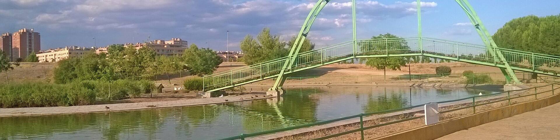 Parque de las Comunidades dehesa boyal, donde se ubica el lago de Parla