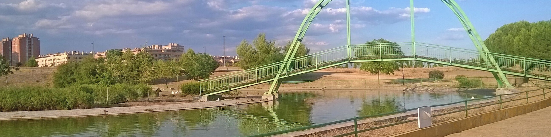 Parque de las Comunidades dehesa boyal, donde se ubica el lago de Parla